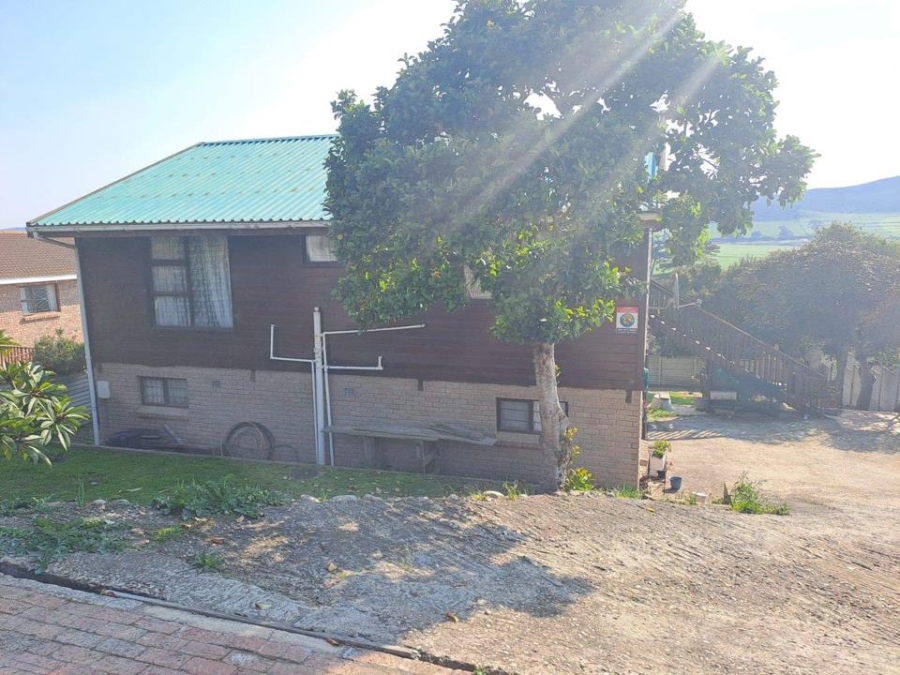 2 Bedroom Property for Sale in Fraaiuitsig Western Cape